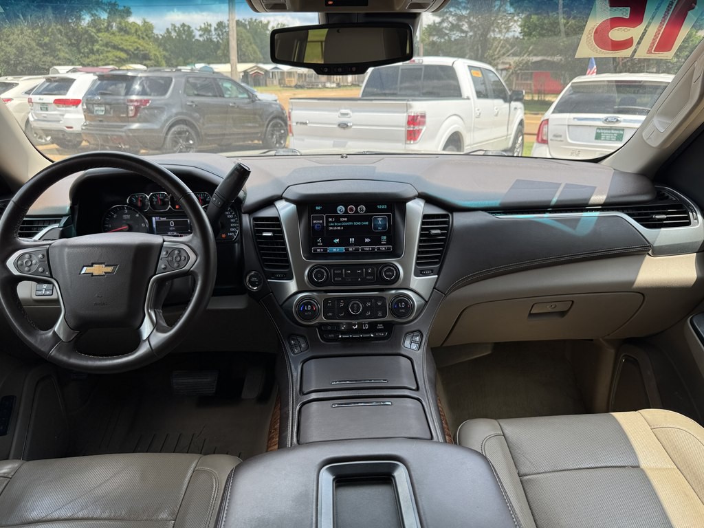 2015 Chevrolet Tahoe Image 11