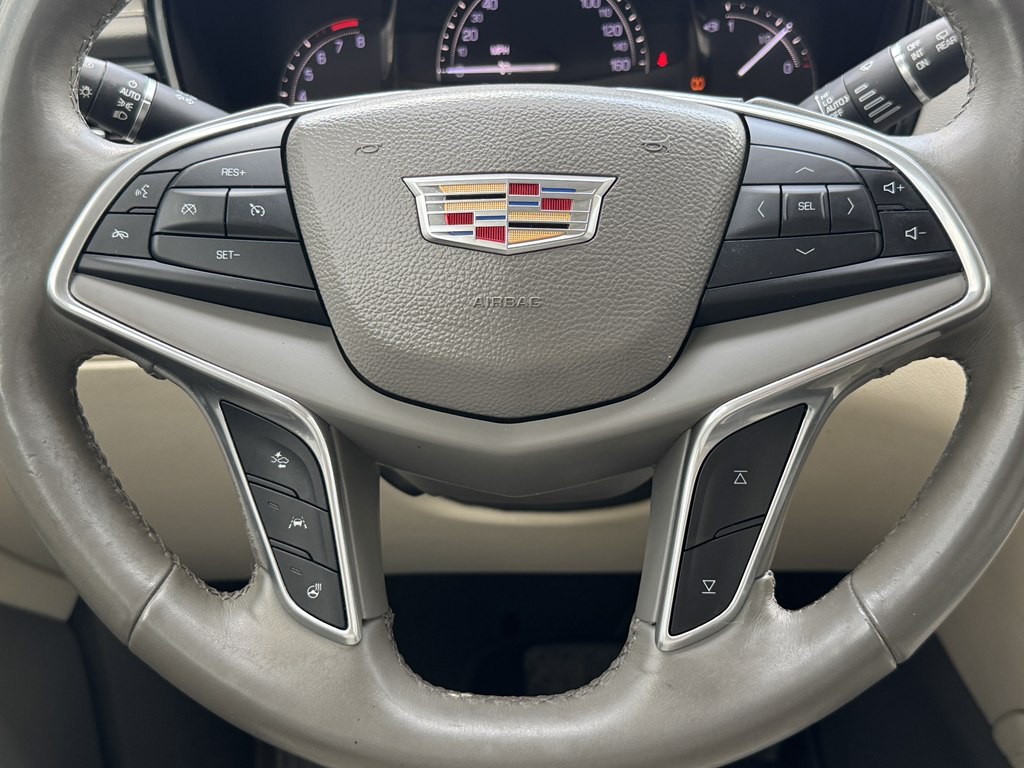 2017 Cadillac XT5 Image 16