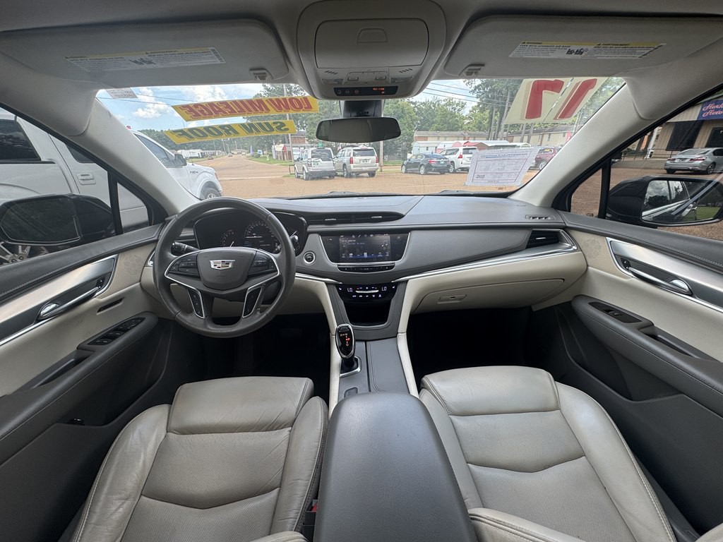 2017 Cadillac XT5 Image 17