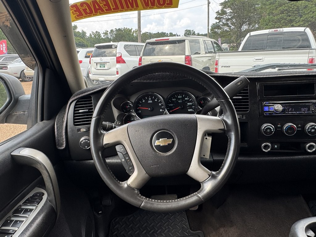 2009 Chevrolet Silverado 1500 Image 17