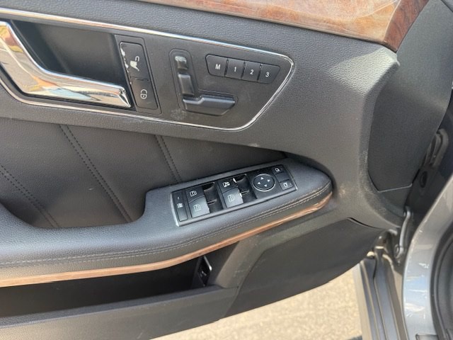 2011 Mercedes-Benz E-Class Image 7