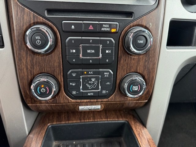 2013 Ford F-150 Image 25