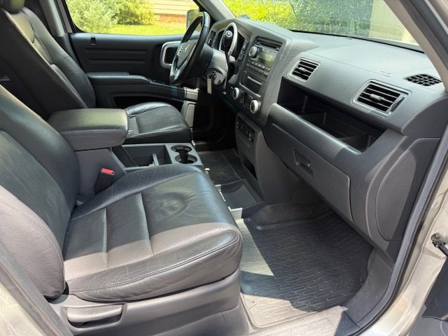 2006 Honda Ridgeline Image 13