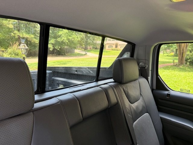 2006 Honda Ridgeline Image 16
