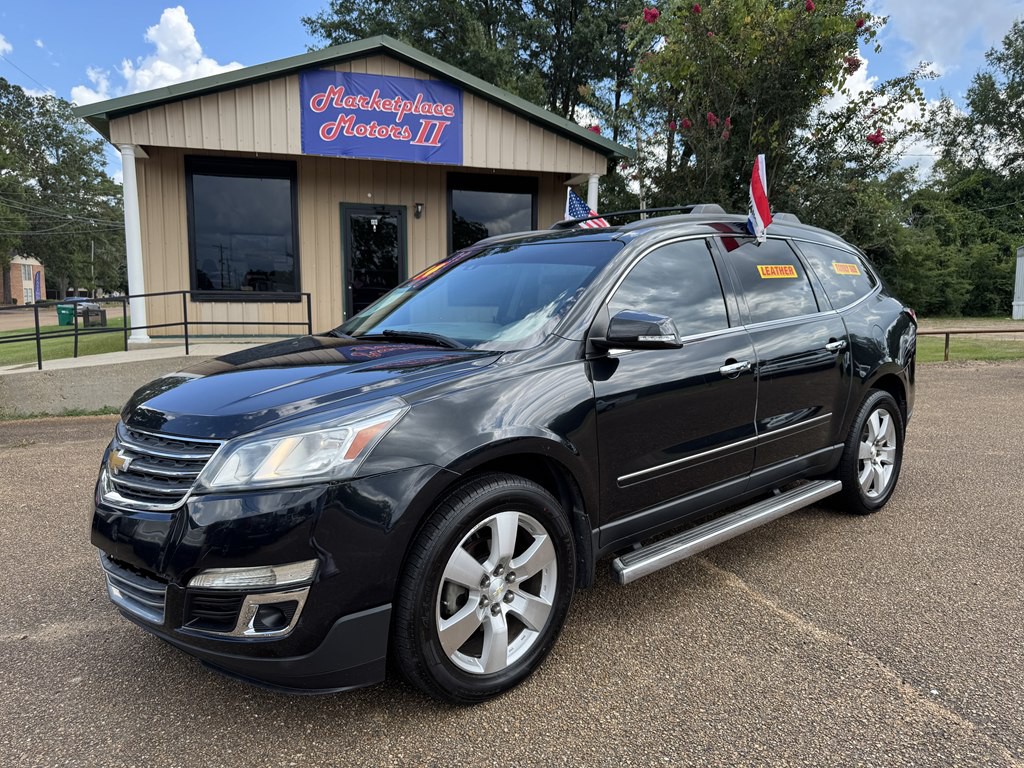 2014 Chevrolet Traverse Image 1