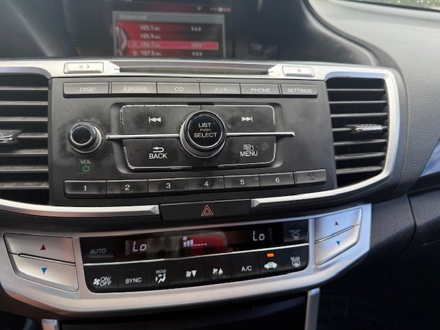 2014 Honda Accord Image 14