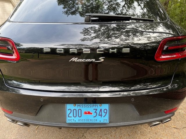 2015 Porsche Macan Image 2