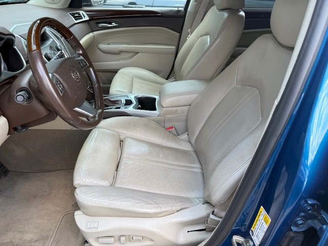 2010 Cadillac SRX Image 6