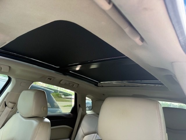 2010 Cadillac SRX Image 12