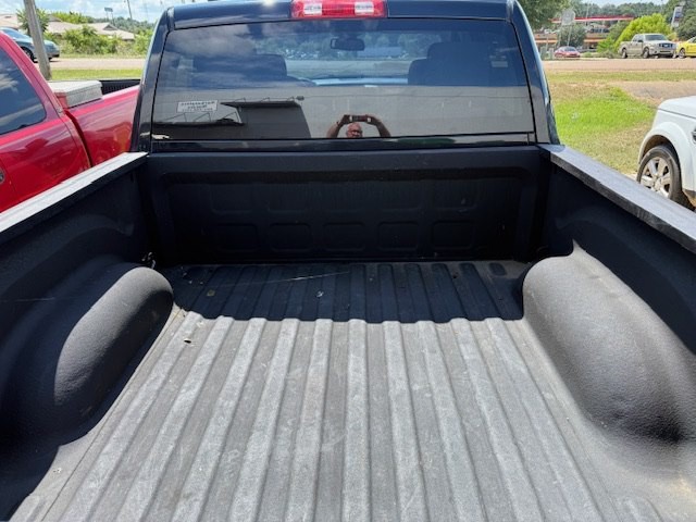 2015 RAM 1500 Image 4