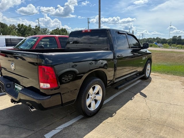 2015 RAM 1500 Image 5