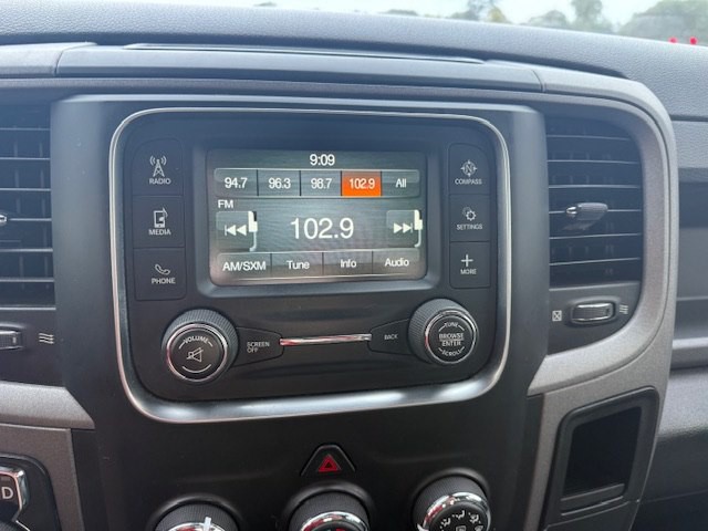 2015 RAM 1500 Image 12