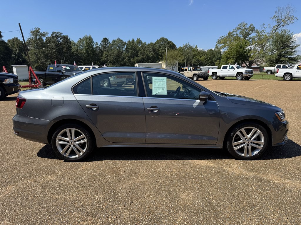 2016 Volkswagen Jetta Image 5