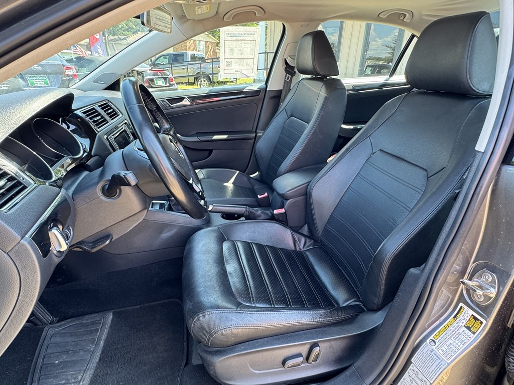2016 Volkswagen Jetta Image 8