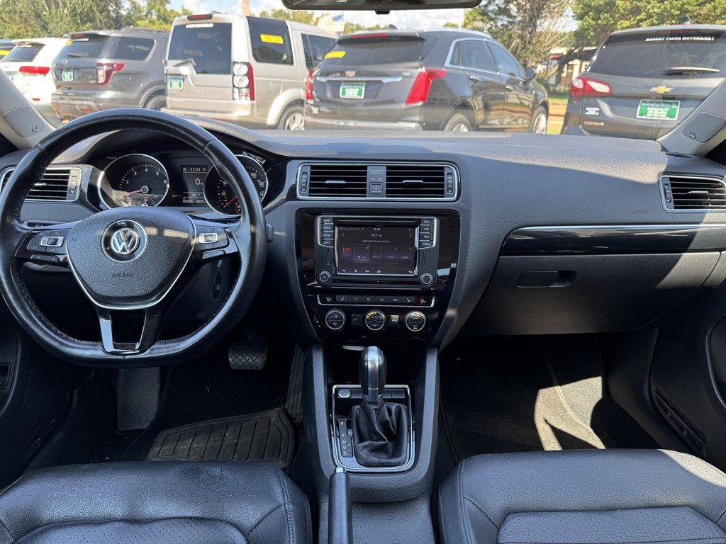 2016 Volkswagen Jetta Image 11