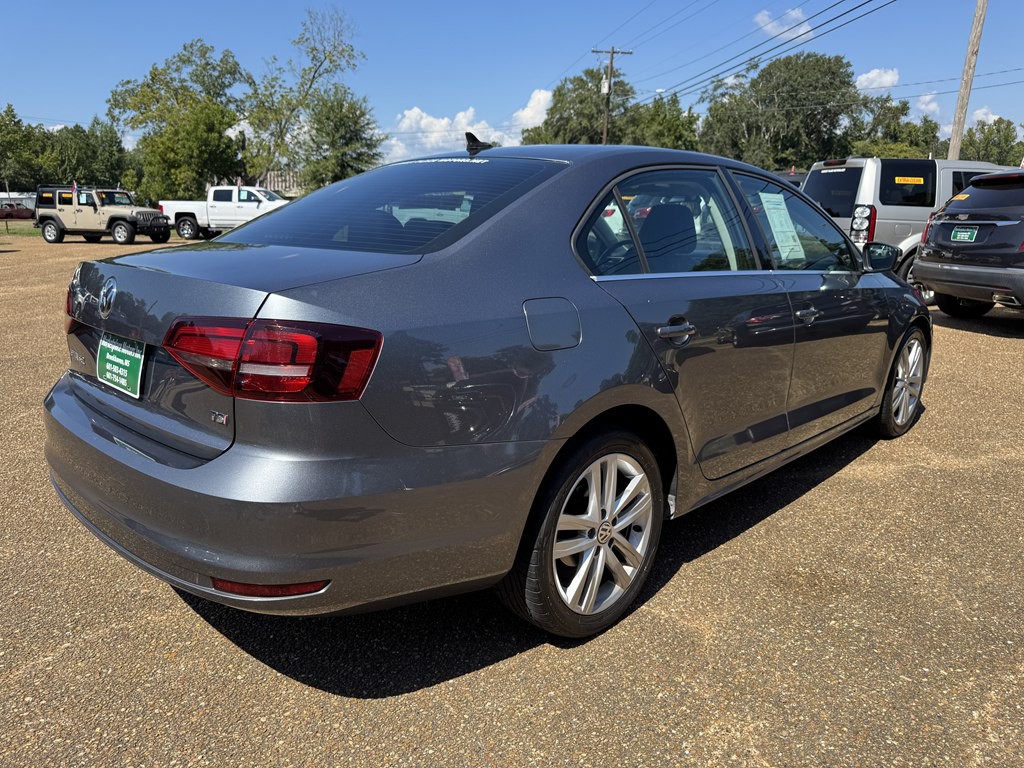 2016 Volkswagen Jetta Image 22
