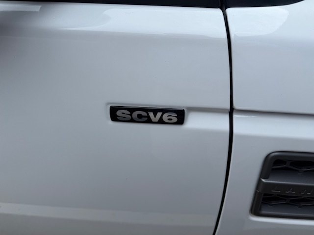 2015 Land Rover LR4 Image 5