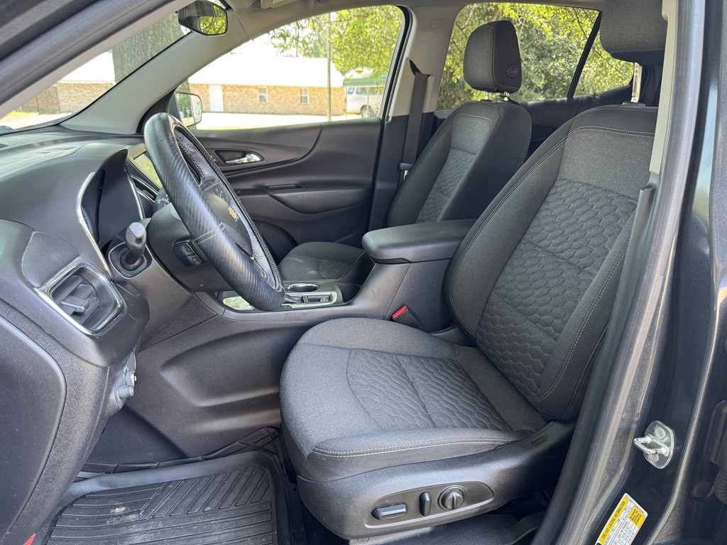 2018 Chevrolet Equinox Image 8