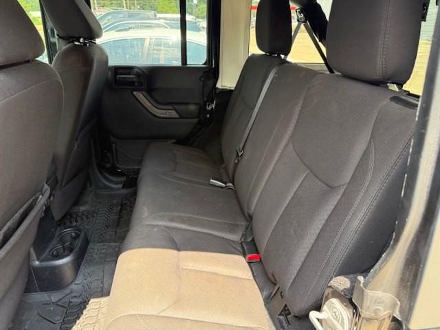 2014 Jeep Wrangler Unlimited Image 13
