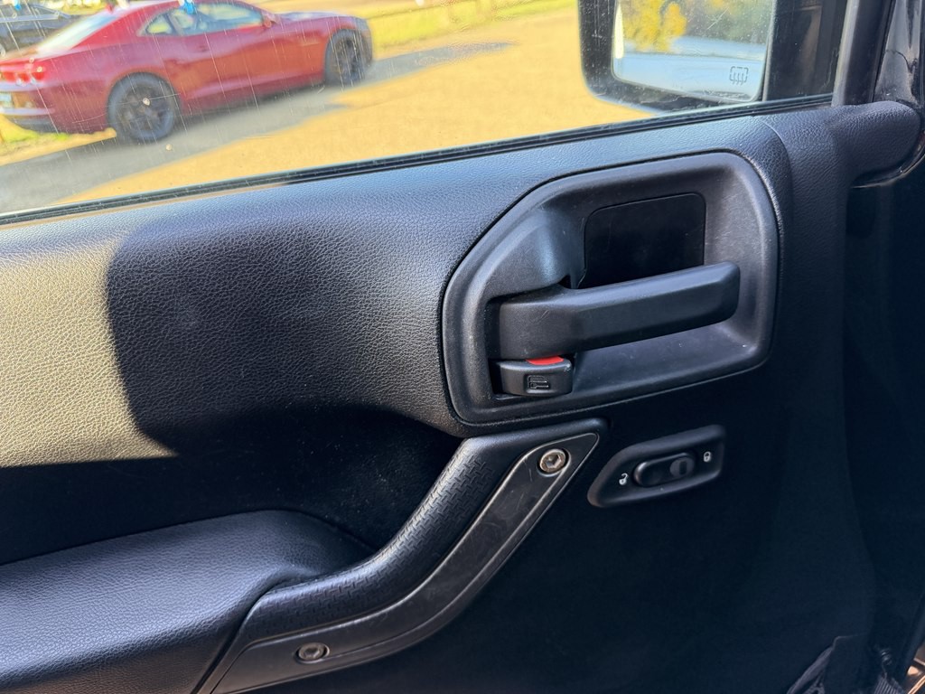 2014 Jeep Wrangler Unlimited Image 10