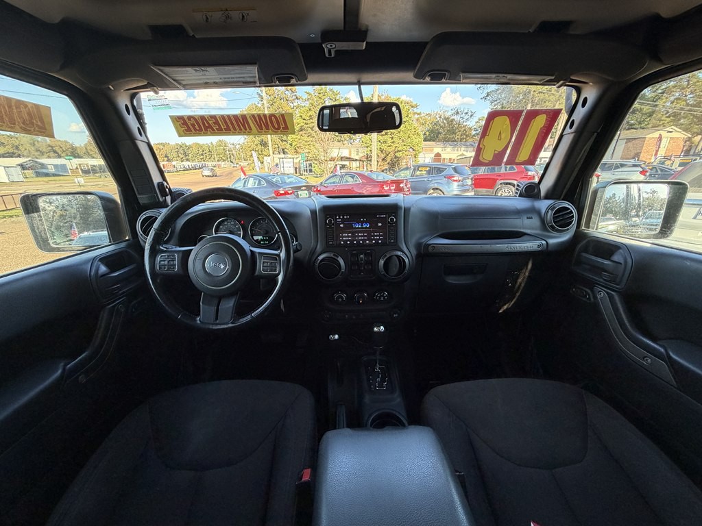 2014 Jeep Wrangler Unlimited Image 13