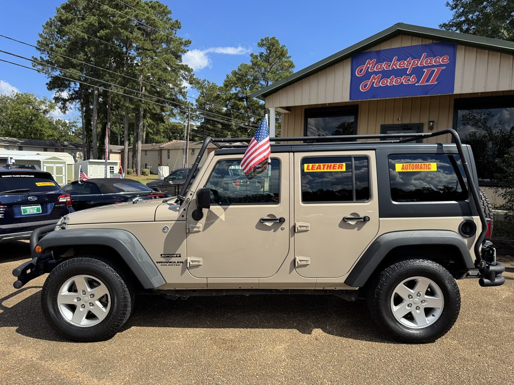 2016 Jeep Wrangler Unlimited Image 2