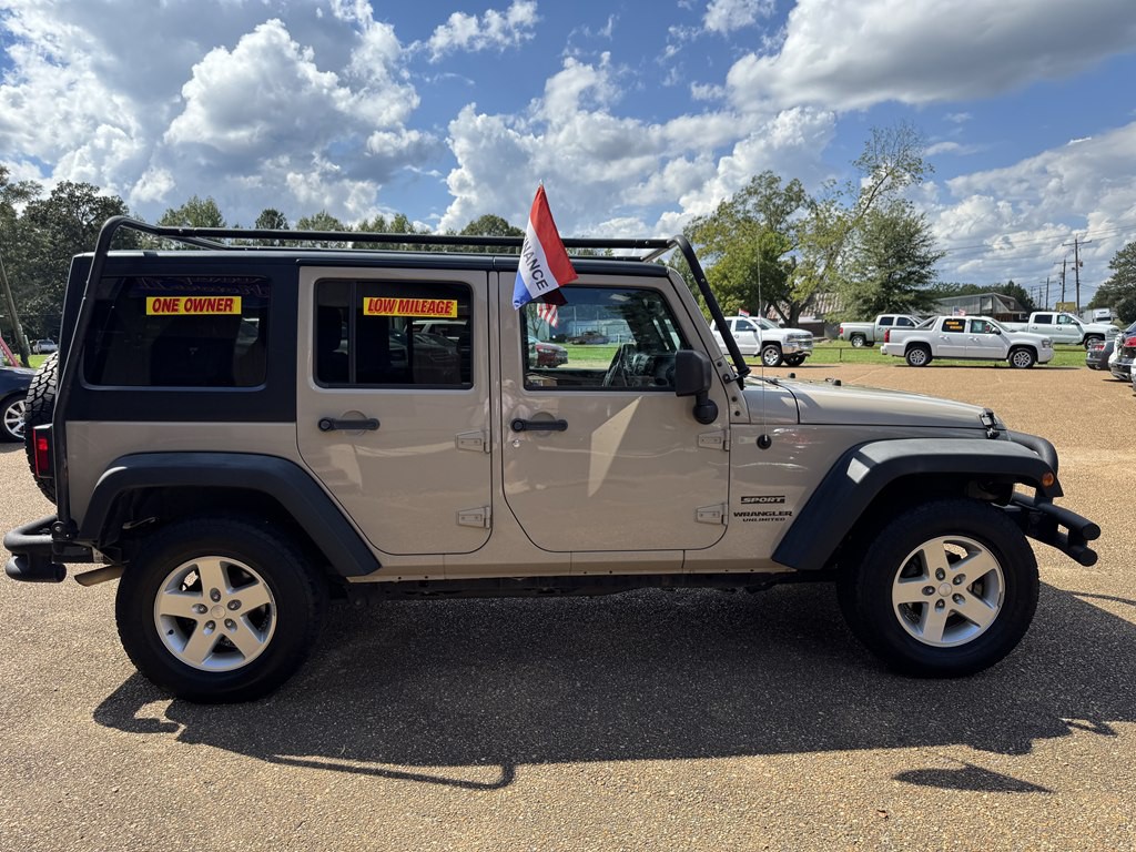 2016 Jeep Wrangler Unlimited Image 6