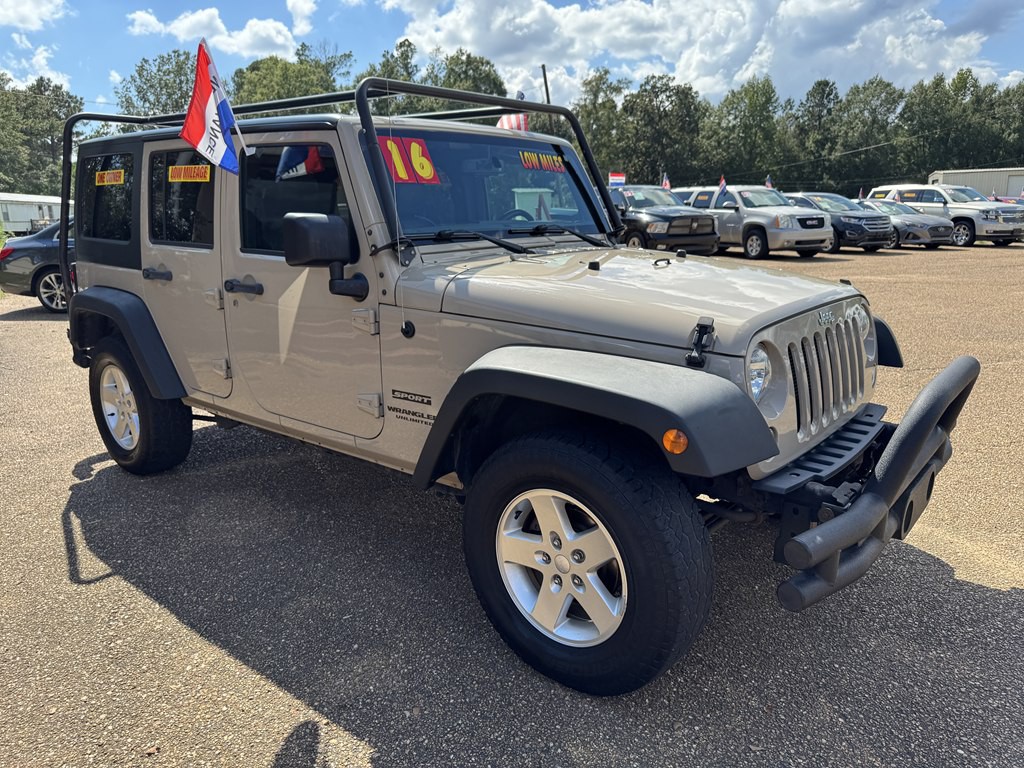 2016 Jeep Wrangler Unlimited Image 8