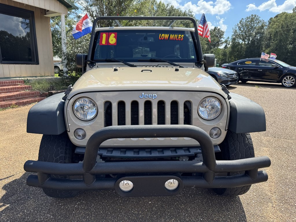 2016 Jeep Wrangler Unlimited Image 9