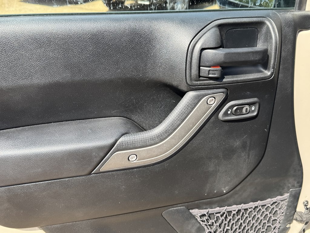 2016 Jeep Wrangler Unlimited Image 11