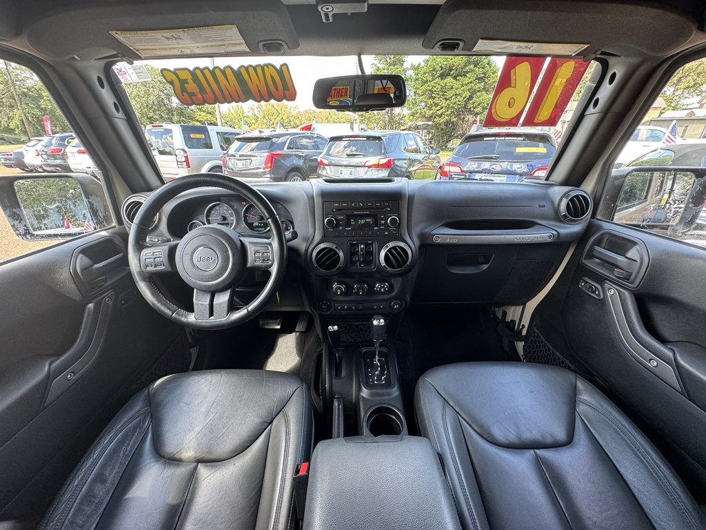 2016 Jeep Wrangler Unlimited Image 12
