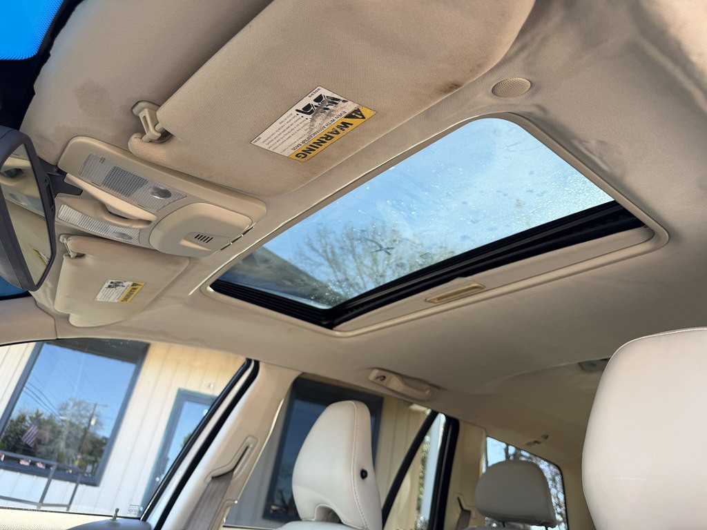 2013 Volvo XC90 Image 10