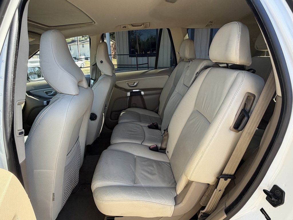 2013 Volvo XC90 Image 17