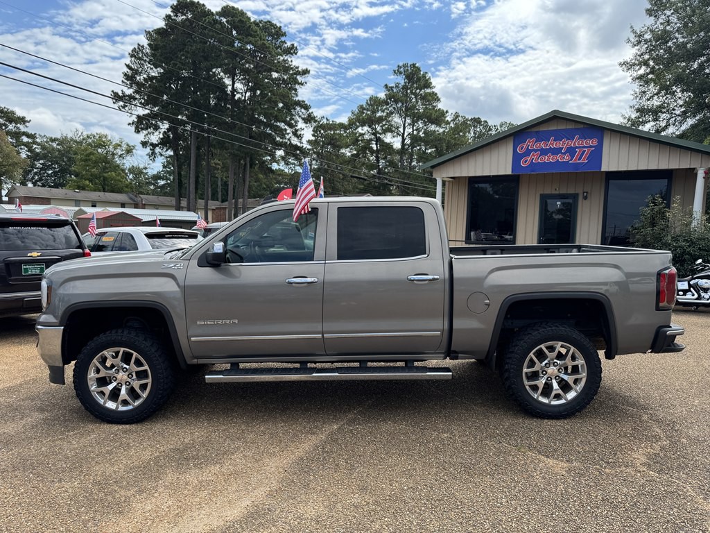 2017 GMC Sierra 1500 Image 2