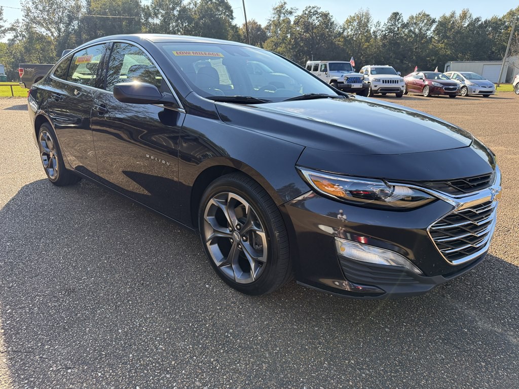 2023 Chevrolet Malibu Image 6