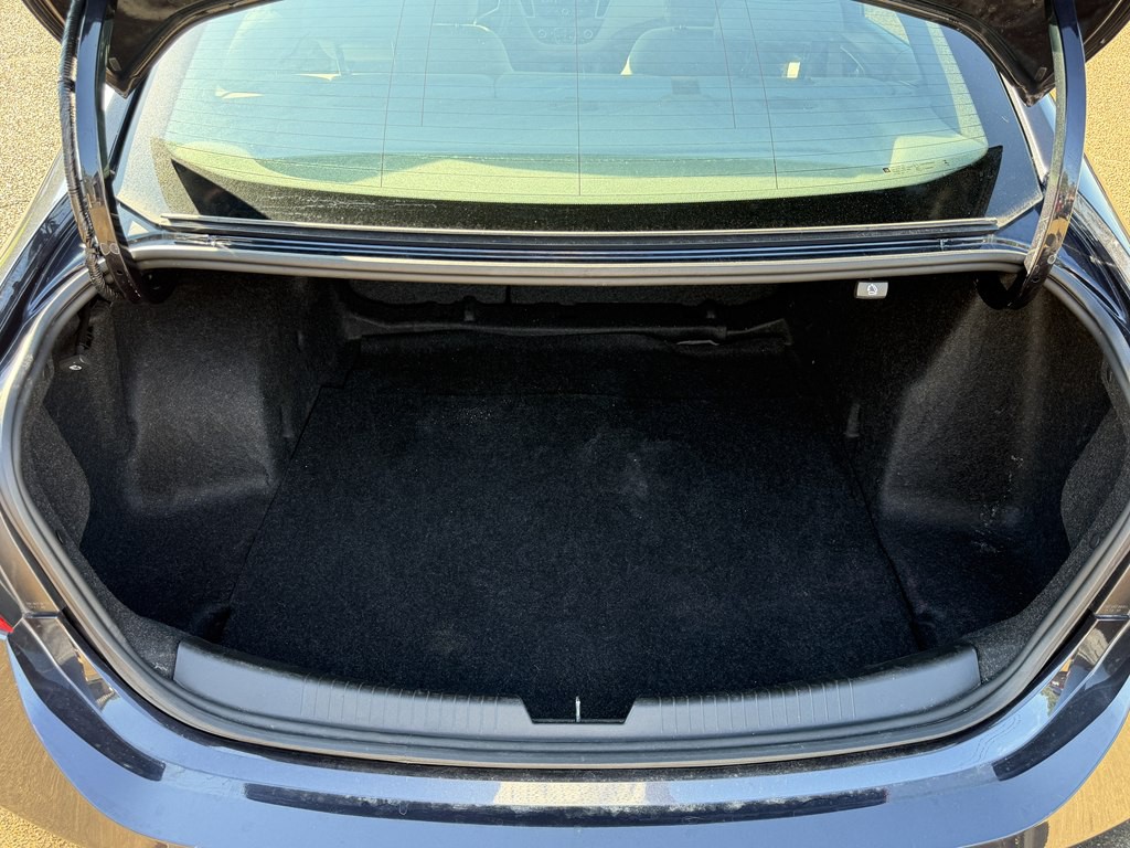 2023 Chevrolet Malibu Image 17