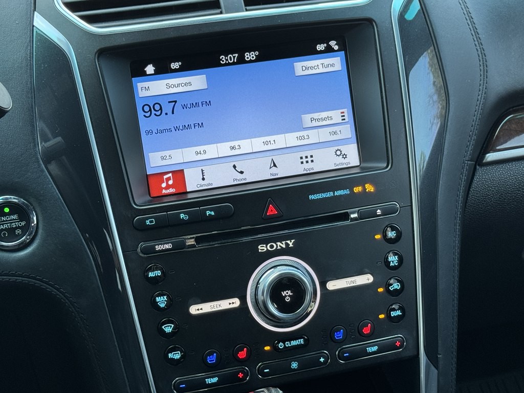 2017 Ford Explorer Image 15