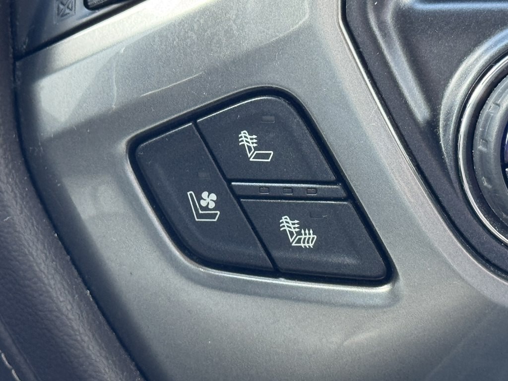 2016 Chevrolet Silverado 1500 Image 18