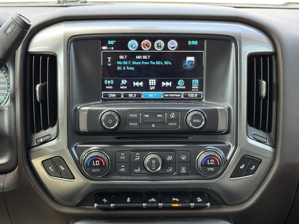 2018 Chevrolet Silverado 1500 Image 11