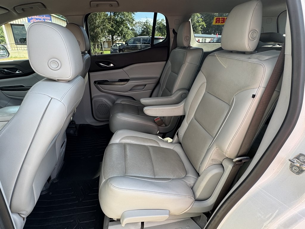 2019 GMC Acadia Image 12