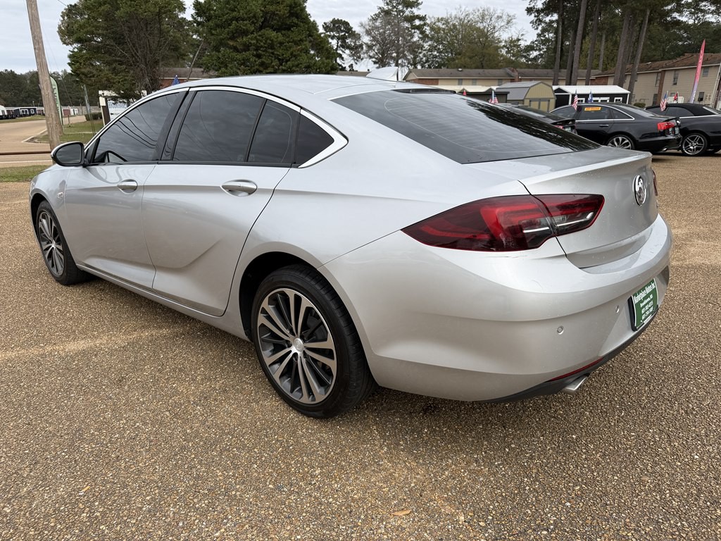2019 Buick Regal Image 3
