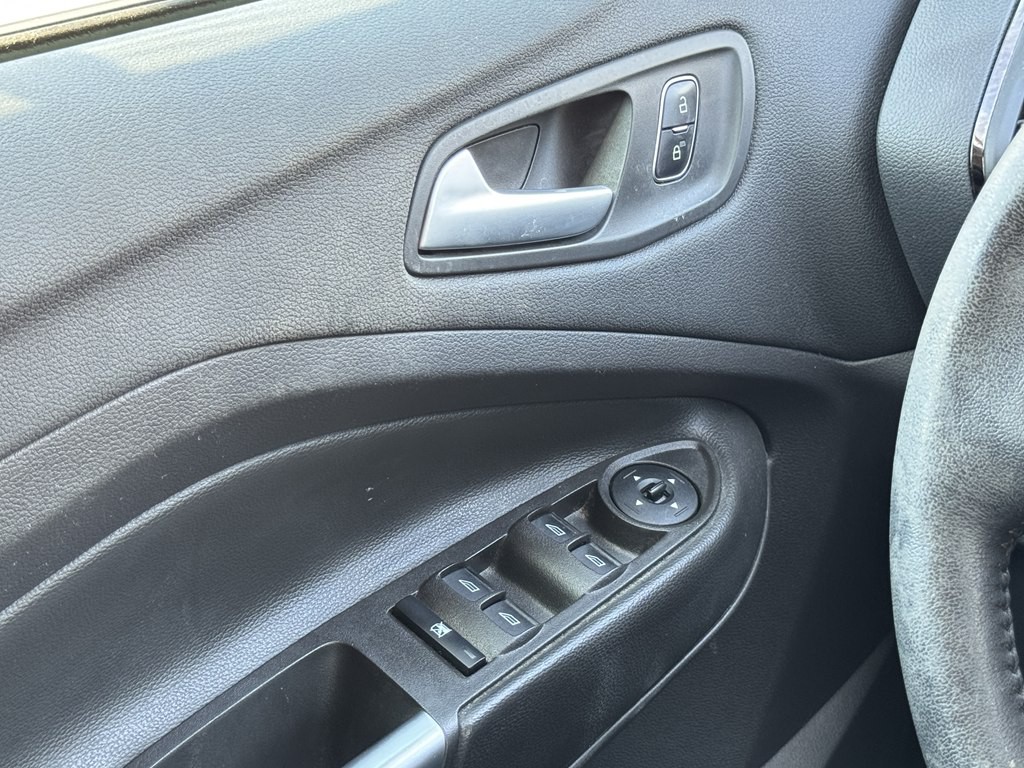 2018 Ford Escape Image 9