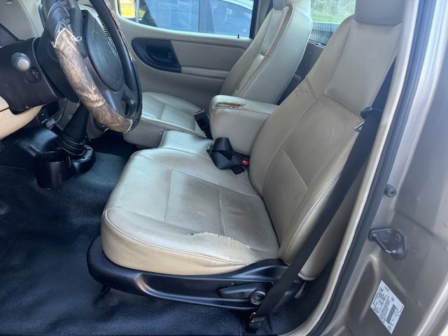 2004 Ford Ranger Image 11
