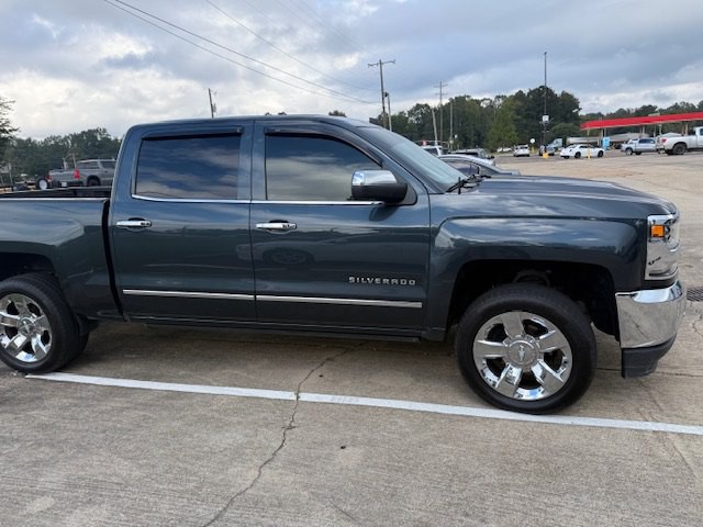 2017 Chevrolet Silverado 1500 Image 4