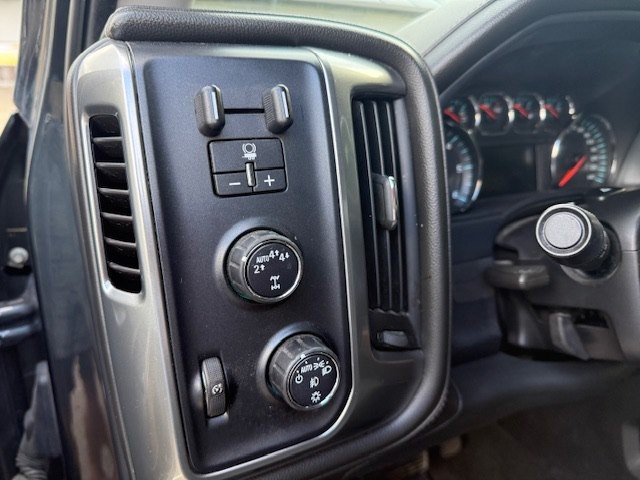 2017 Chevrolet Silverado 1500 Image 8