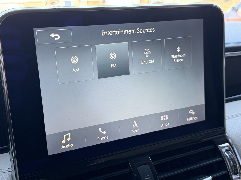 2018 Lincoln Navigator Image 10