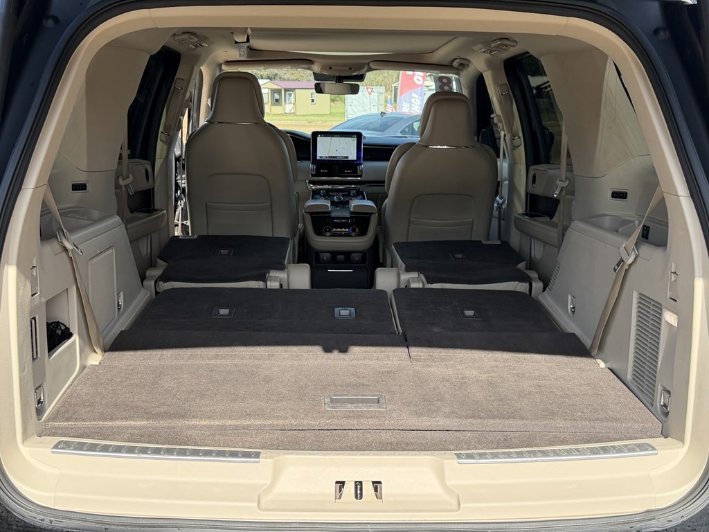 2018 Lincoln Navigator Image 27