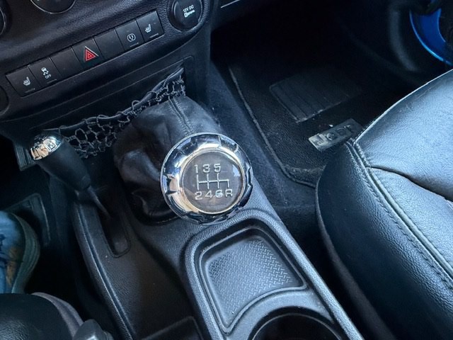 2014 Jeep Wrangler Image 9