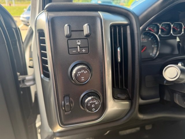 2018 Chevrolet Silverado 1500 Image 11