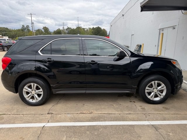 2015 Chevrolet Equinox Image 2